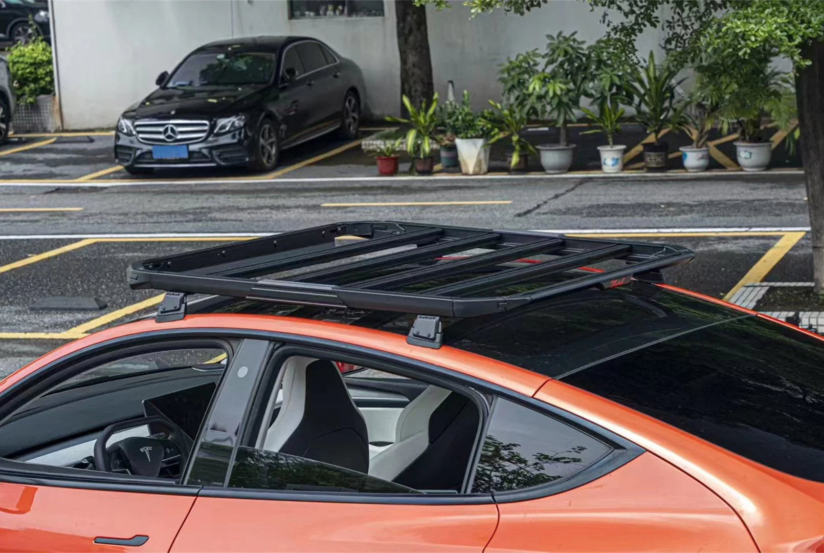 Teskay Model Y Roof Rack Cargo vs. Model Y Juniper4